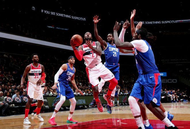 大力抢断引发全场欢呼，胜利即将到来？的简单介绍