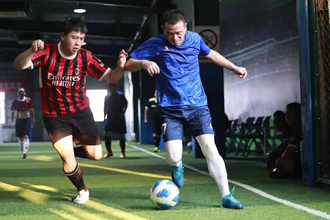 包含新赛季足球比赛火爆开战,球队备战势如破竹的词条 包含新赛季足球比赛火爆开战,球队备战势如破竹的词条