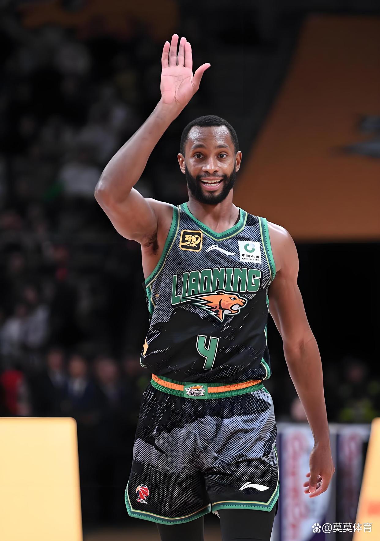 灰熊碾压篮网，周琦高光表现